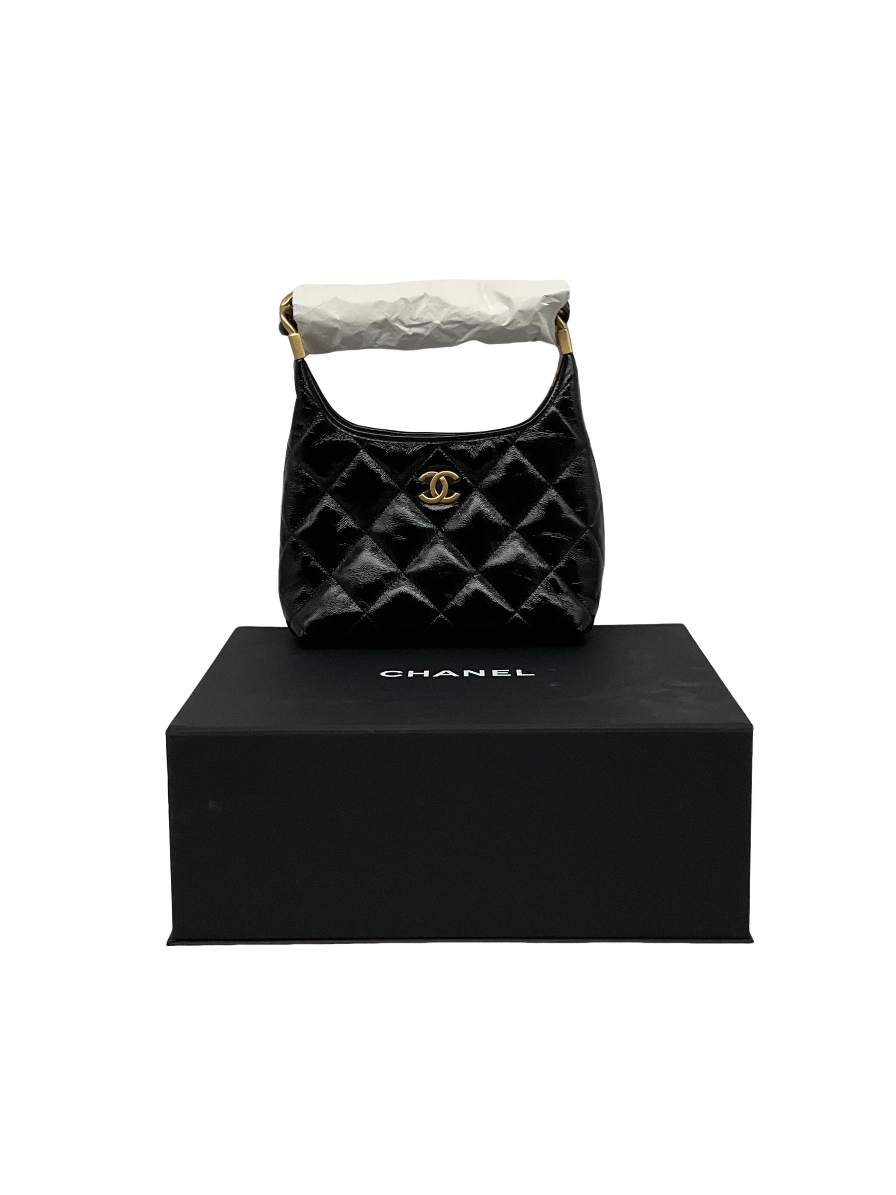 Chanel hobo bag Shiny lambskin & gold-tone metal