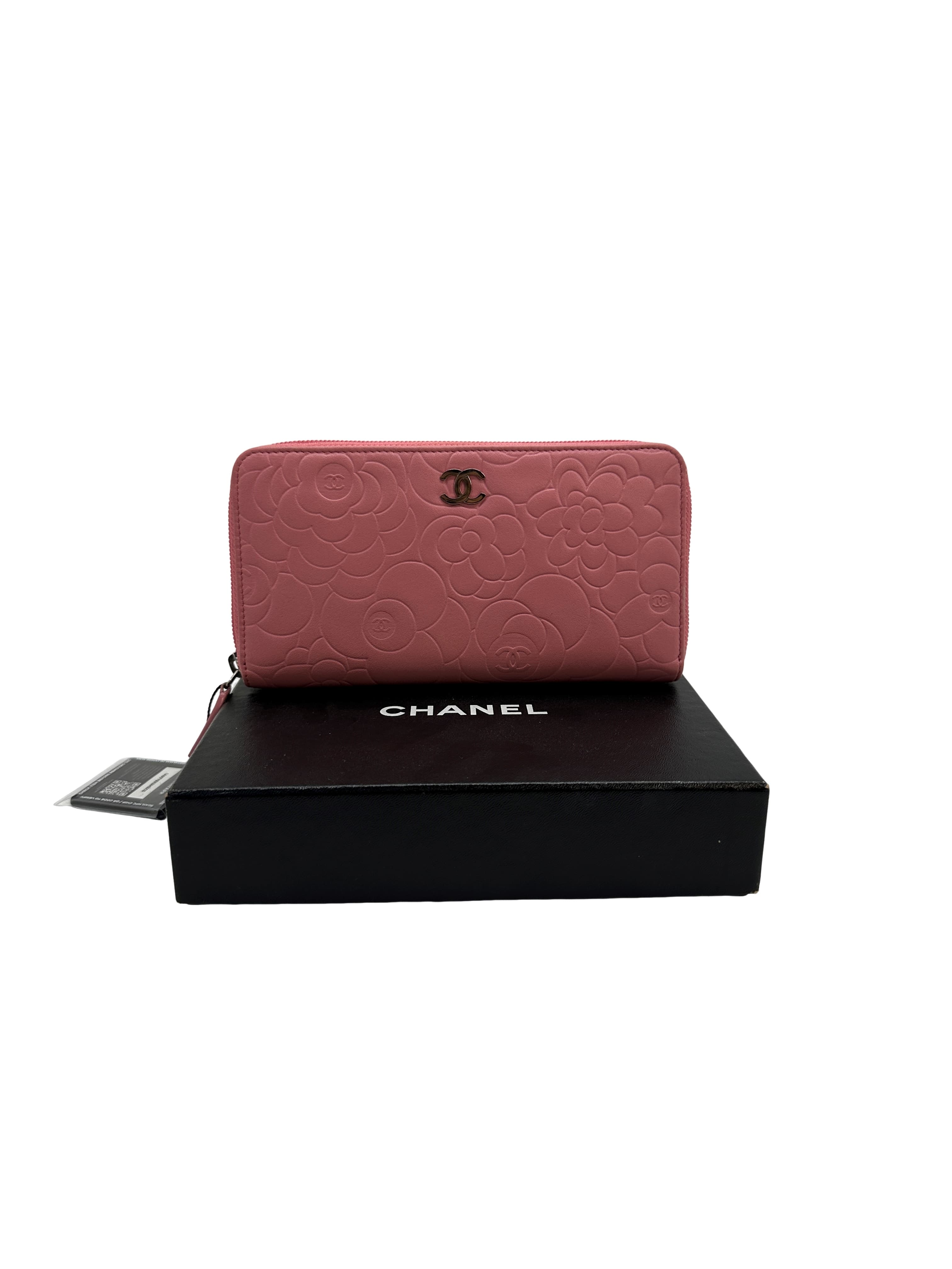 Chanel Lambskin Camellia Embossed Large