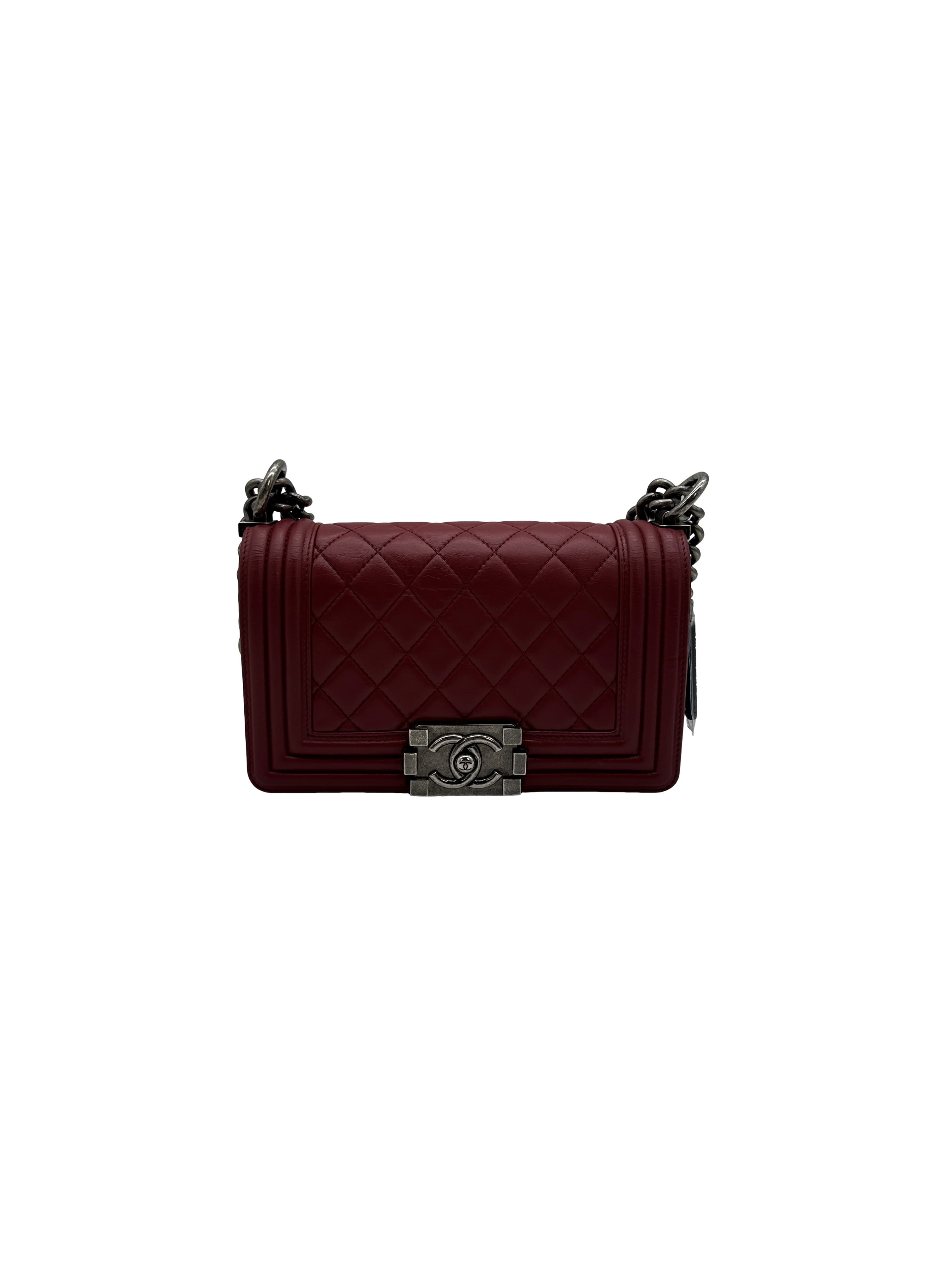 Chanel Lambskin Chevron Quilted Medium Boy Flap Red
