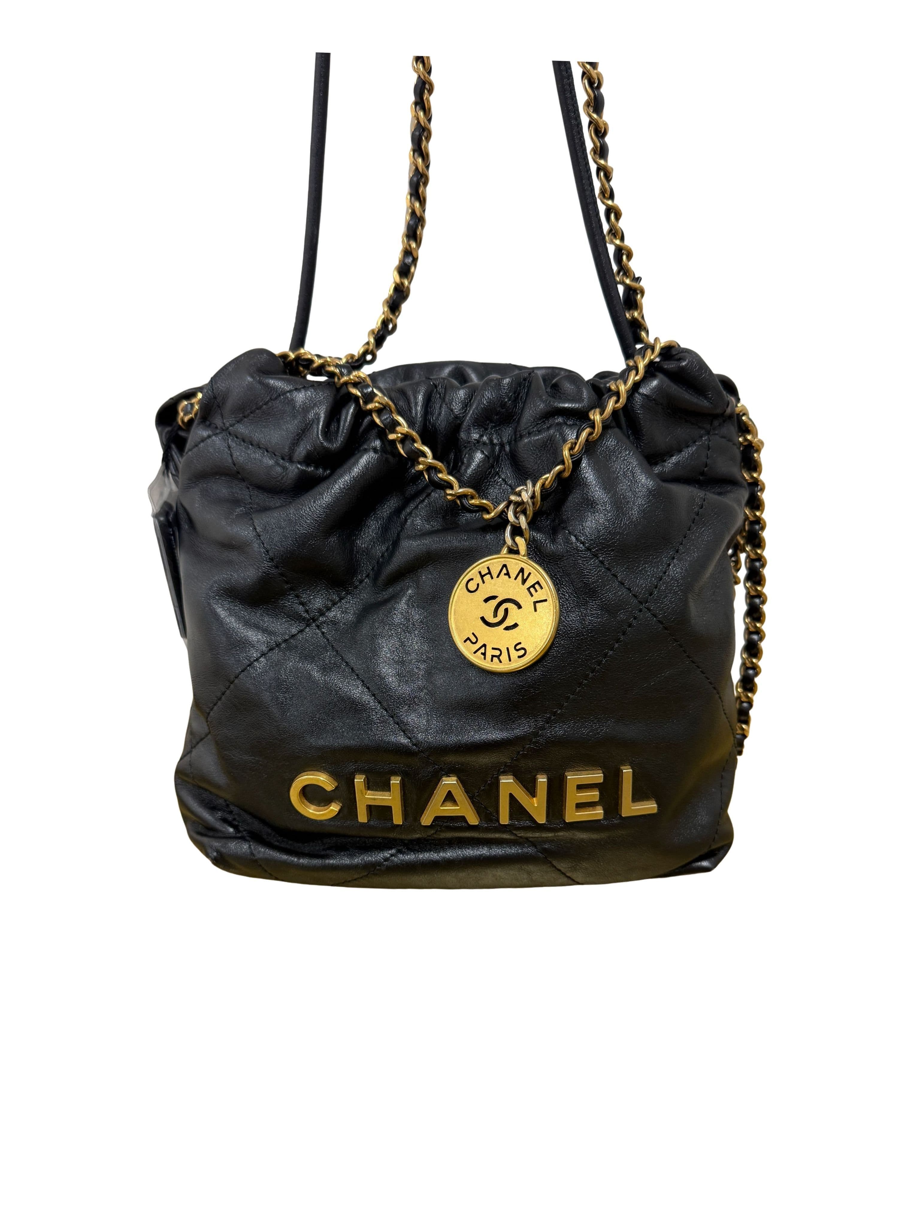 Chanel 22 leather crossbody bag Chanel Black in Leather Mini