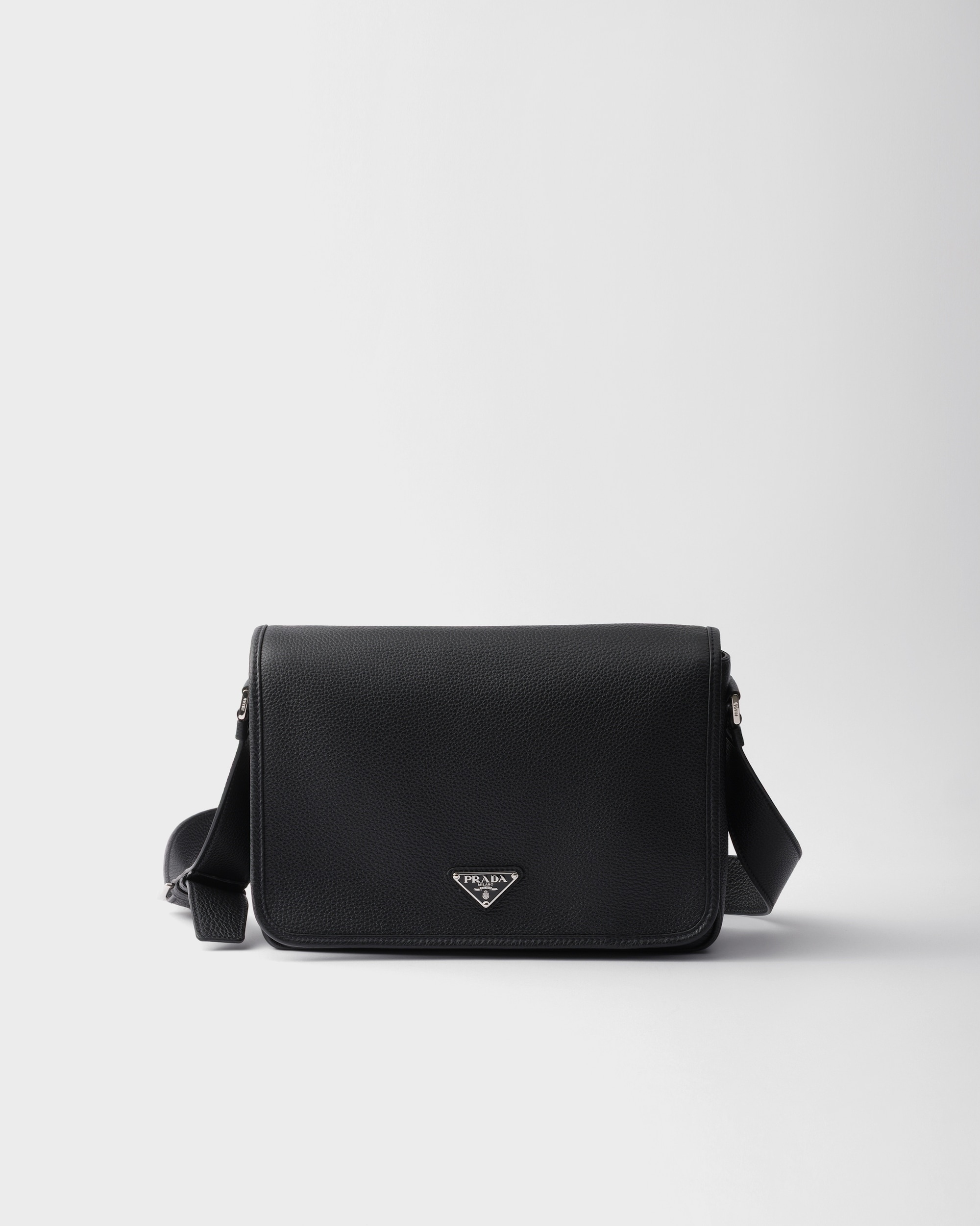 Leather shoulder bag
